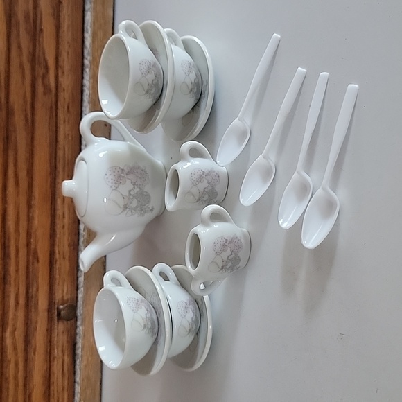 VINTAGE ENESCO PRECIOUS MOMENTS TEA SET PORCELAIN 1985 - Picture 8 of 8